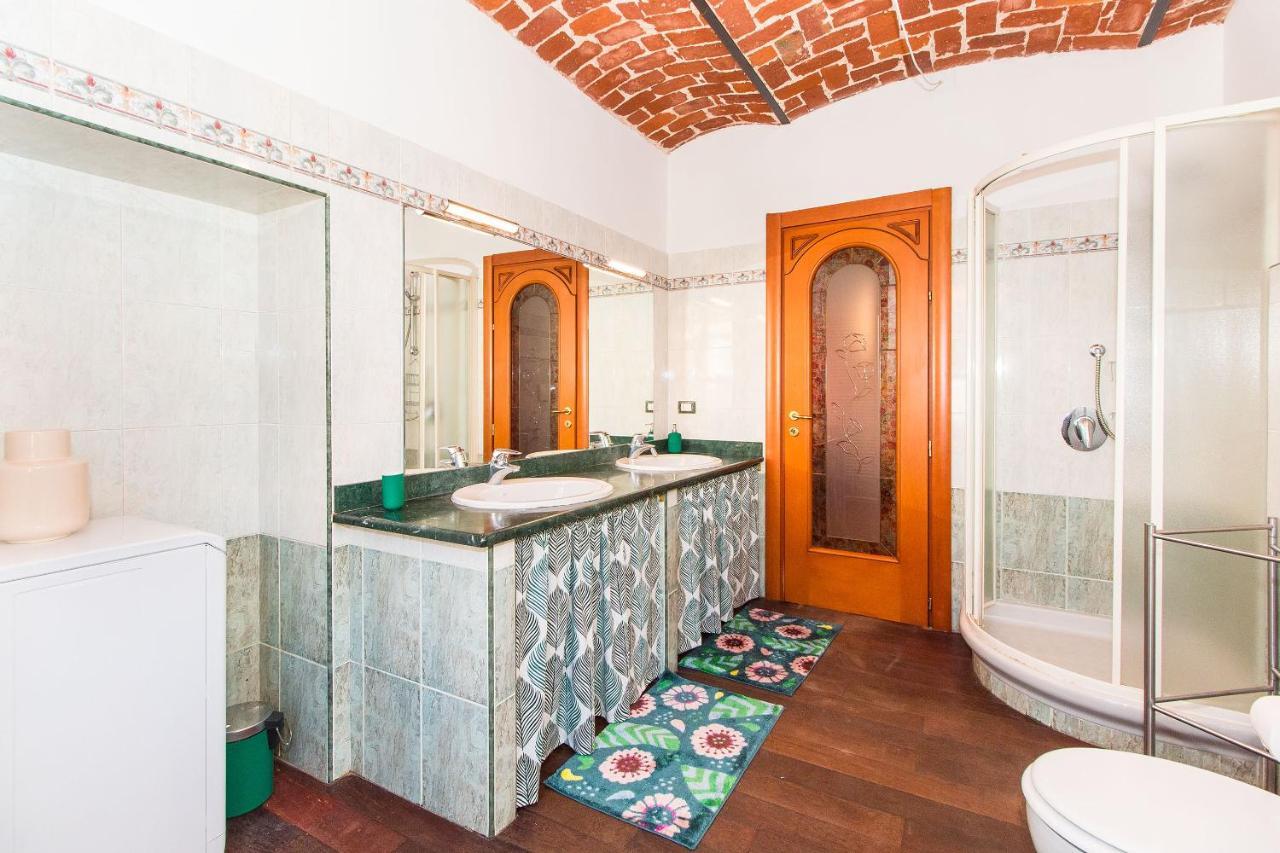 Colorful Statuto Square Design Apart Apartman Torino Kültér fotó